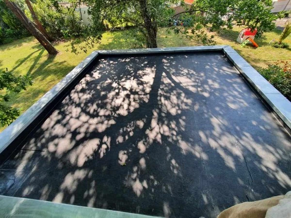 Toit-plat-toiture-chaude-2